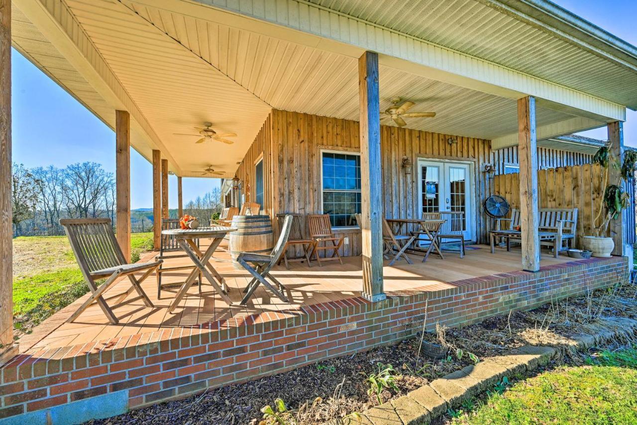 Breathtaking Elkin Getaway With Vineyard Views! Villa Kültér fotó
